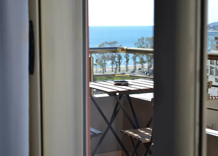 Seaview Bay & Private Garage Vlorë